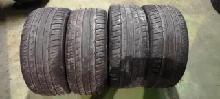 4 Neumáticos 255/35/20 97W, en muy buen estado