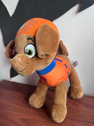 Lote peluches variados: oso, perro, cerdo, gato