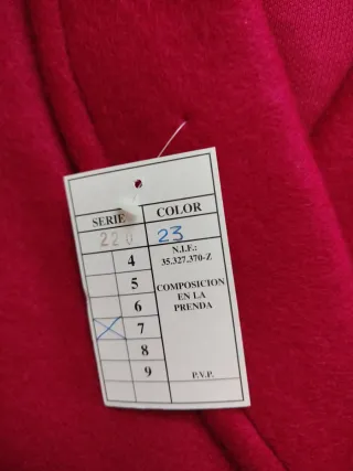 Bata de MUJER PIRINEO C: Burdeos Talla 7 VALE.