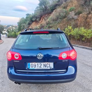 Volkswagen Passat Automático