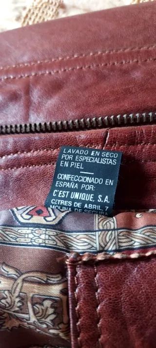 Chaqueta de piel de ovino marrón caballero