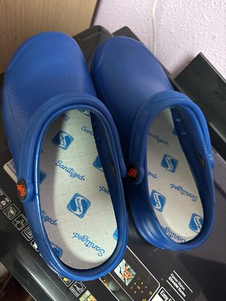 Zuecos sanitarios Dian azules