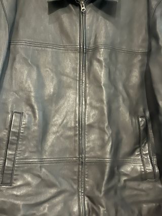 Chaqueta de cuero negra