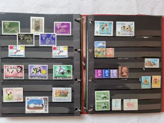 Álbum de sellos internacionales FILAPLAS