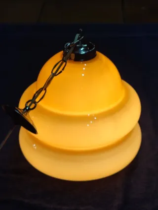 Lámpara Opalina Vintage color mostaza farol