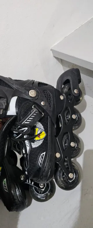 Pattini in linea bambino 30-33 regolabili