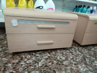 Cómoda y mesitas de noche