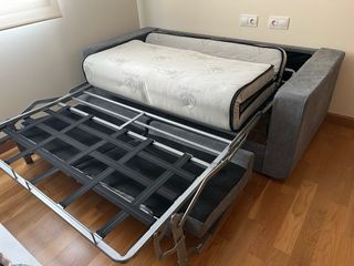 Sofá cama gris sistema italiano