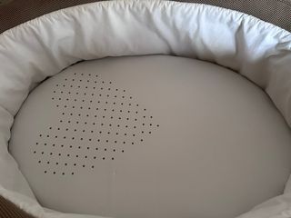 Minicuna SMART con ruedas color café con colchón 