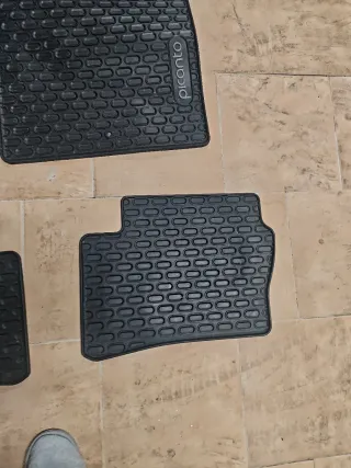 Alfombrillas y tapa Kia Picanto