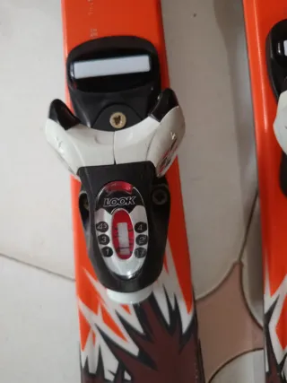 Esquís infantiles naranja con funda