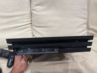 Consola PlayStation 4 Negra