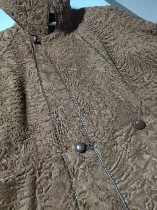 Cappottino reversibile Astrakan e montone