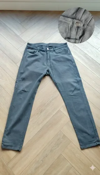 Pantalón Massimo Dutti gris slim fit talla 46