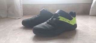 Botas fútbol multitacos Decathlon Niñ@