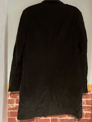 Abrigo de pana negro