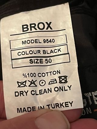 Abrigo de pana negro