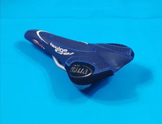 Sillín Selle Italia.