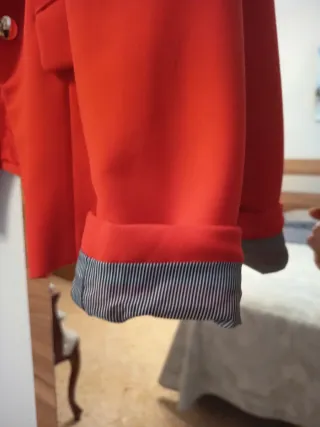 Americana Mango Roja