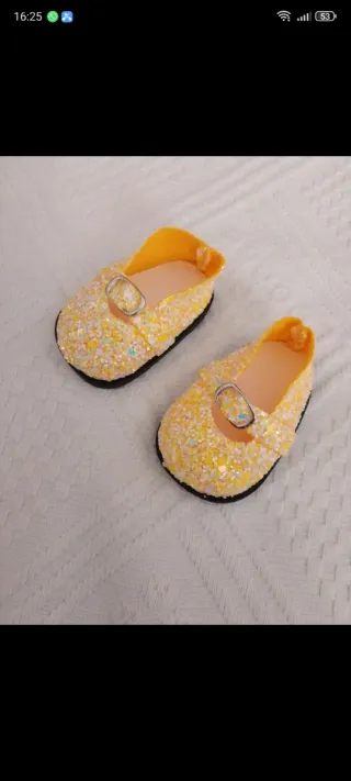 Muñeca Barbossa y vestidos