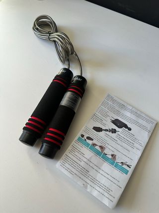 Comba de saltar ajustable nueva