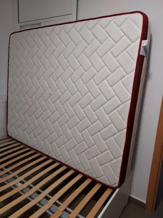 Cama Matrimonio nueva ,dimensiones Largo 2m x 1.60