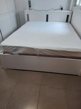 Cama Matrimonio nueva ,dimensiones Largo 2m x 1.60