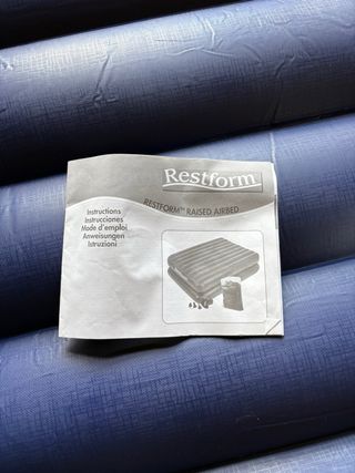 2 Camas Hinchables Restform: 1 Doble y 1 Individua