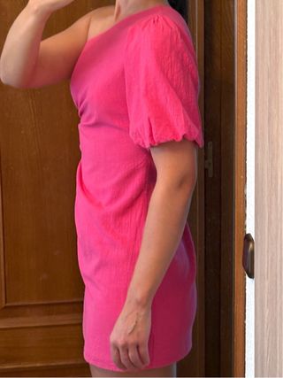 Vestido rosa asimétrico talla S
