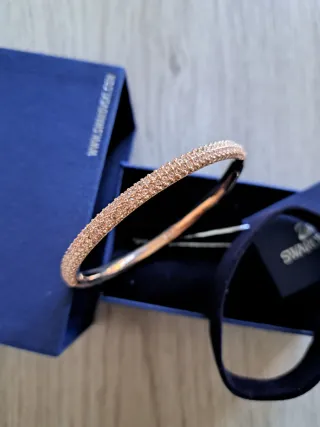 Pulsera Swarovski dorada con cristales