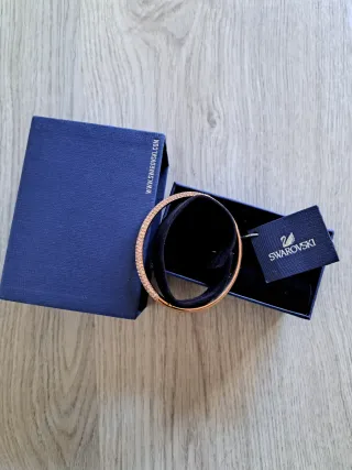 Pulsera Swarovski dorada con cristales