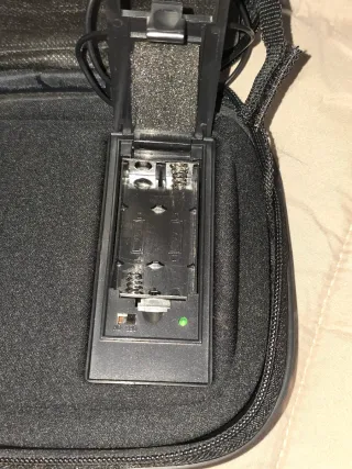 Porta CDs con altavoz