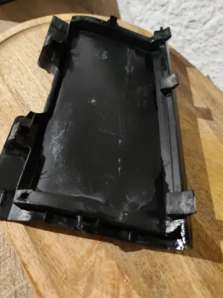 Tapa  grúa parachoques trasera Opel Omega 96-00