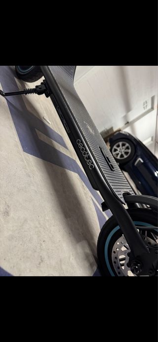 Patinete Cecotec Bongo Eléctrico