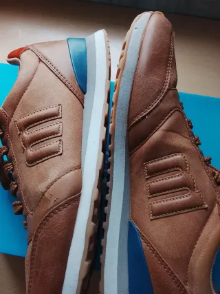 Zapatillas casual MTGN Marrones