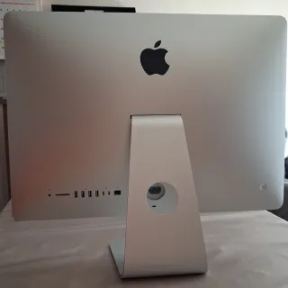 iMac 21.5 (2017) 8GB RAM 1TB HDD + Accesorios