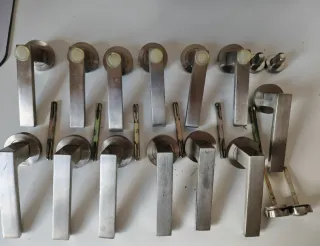 Manillas de puerta de acero inoxidable