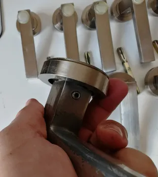 Manillas de puerta de acero inoxidable