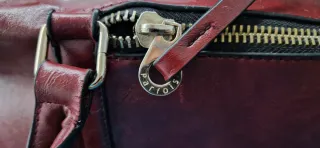 Carteira de senhora bordeaux