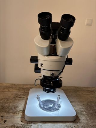 Microscopio Trinocular + Cámara + Base