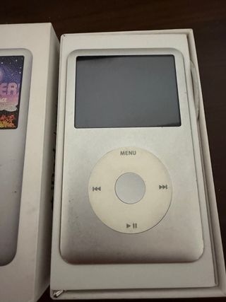 iPod Classic 7ª Gen 160GB Plata