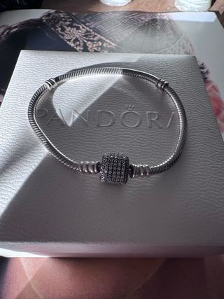 Pulsera Pandora Plata con Circonitas