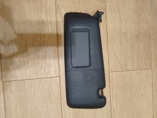 Parasol Izquierdo BMW Serie 3 E46. ESPEJO ROTO