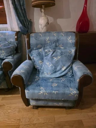 Sofá y sillón tela y madera