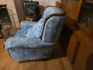 Sofá y sillón tela y madera