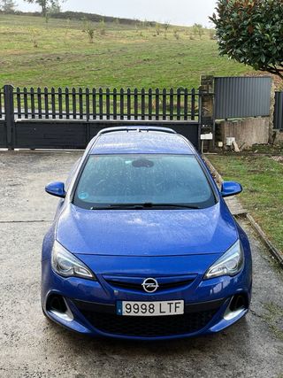 Opel Astra J OPC 2015