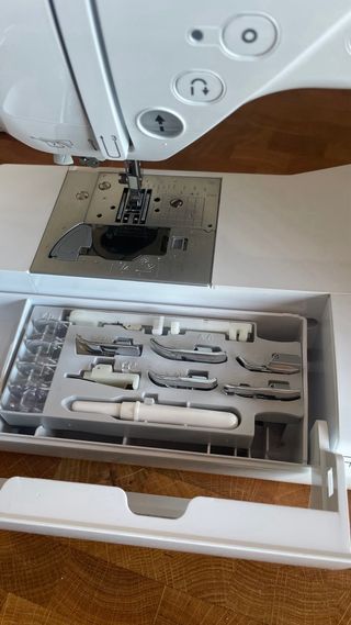 Máquina de Coser Brother Innov-is F460