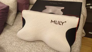 Almohada ergonómica MLILY