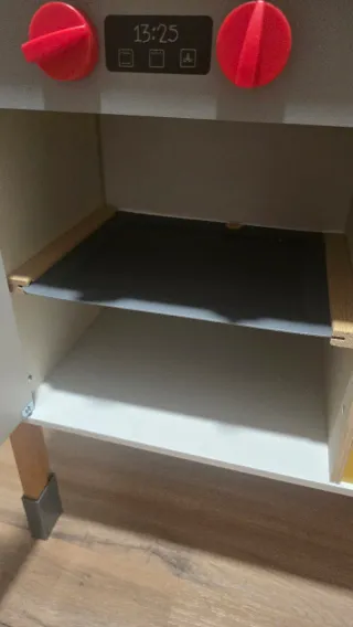Cocinita de madera para niños