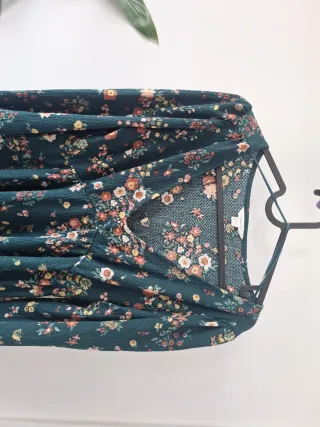 Vestido floral verde talla S